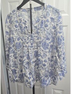 J Jill Love Linen Large L Blue White Floral Toile Pleated Henley Blouse Shirt